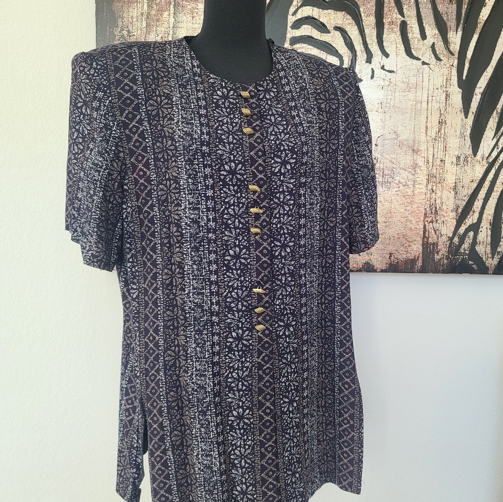 80s vintage top with shoulder pads blue
